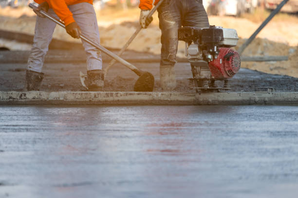 Best Concrete Sidewalk Installation in Shell Kno, MO